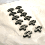 12 x PACCAR MX13 DIESEL ENGINE HEAD CROSSHEAD ROCKER ARM VALVE BRIDGE G319 OEM - 193.5$ Picture 1 of 5 Picture 2 of 5 Picture 3 of 5 Picture 4 of 5 Picture 5 of 5 Picture 1 of 5