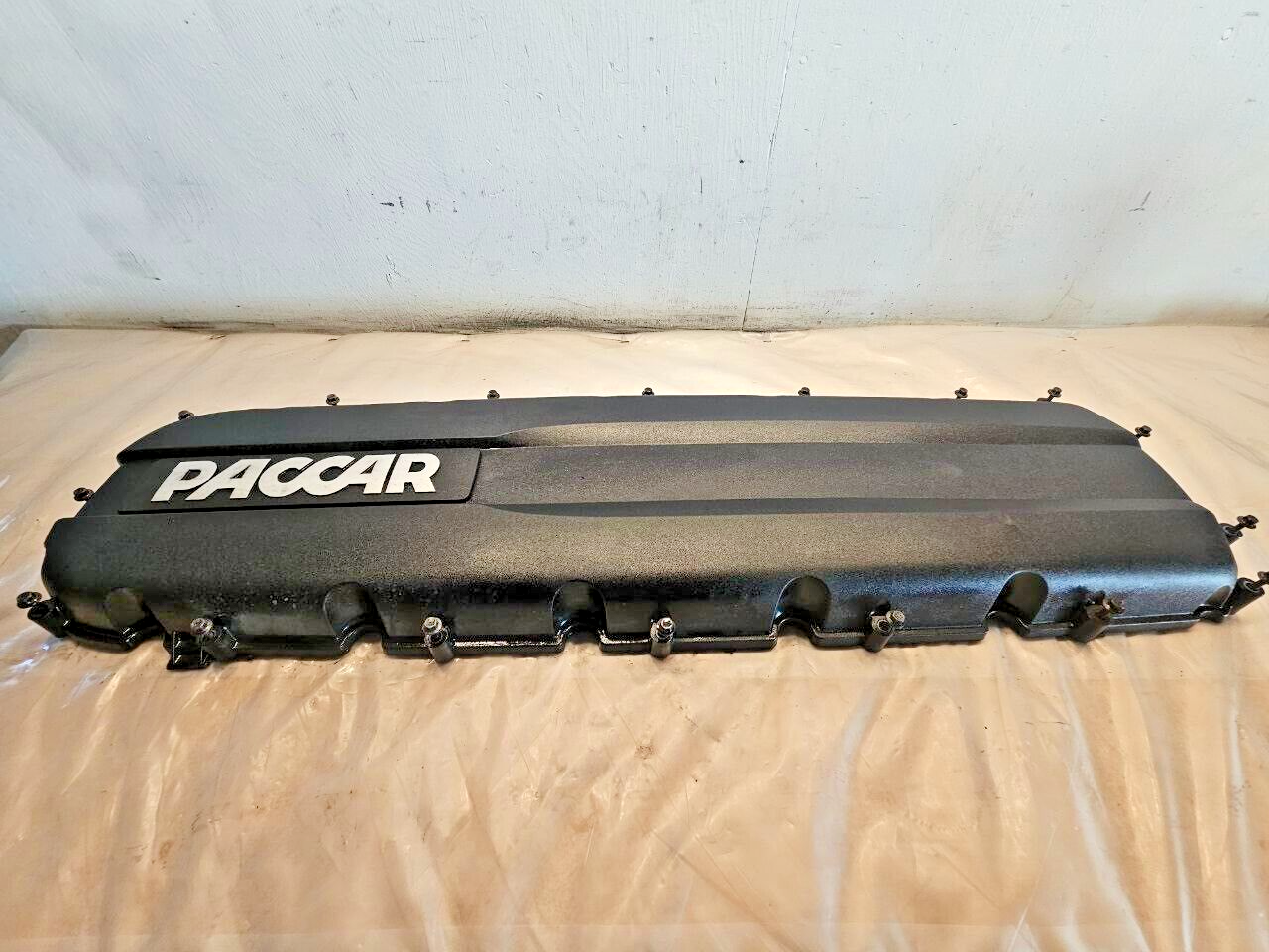 2017 Paccar MX13 Diesel Engine Valve Cover 2033254 OEM