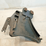 CUMMINS ISX ENGINE FAN HUB BRACKET MOUNTING VOLVO 20754966 OEM - 90$ Picture 1 of 3 Picture 2 of 3 Picture 3 of 3 Picture 1 of 3