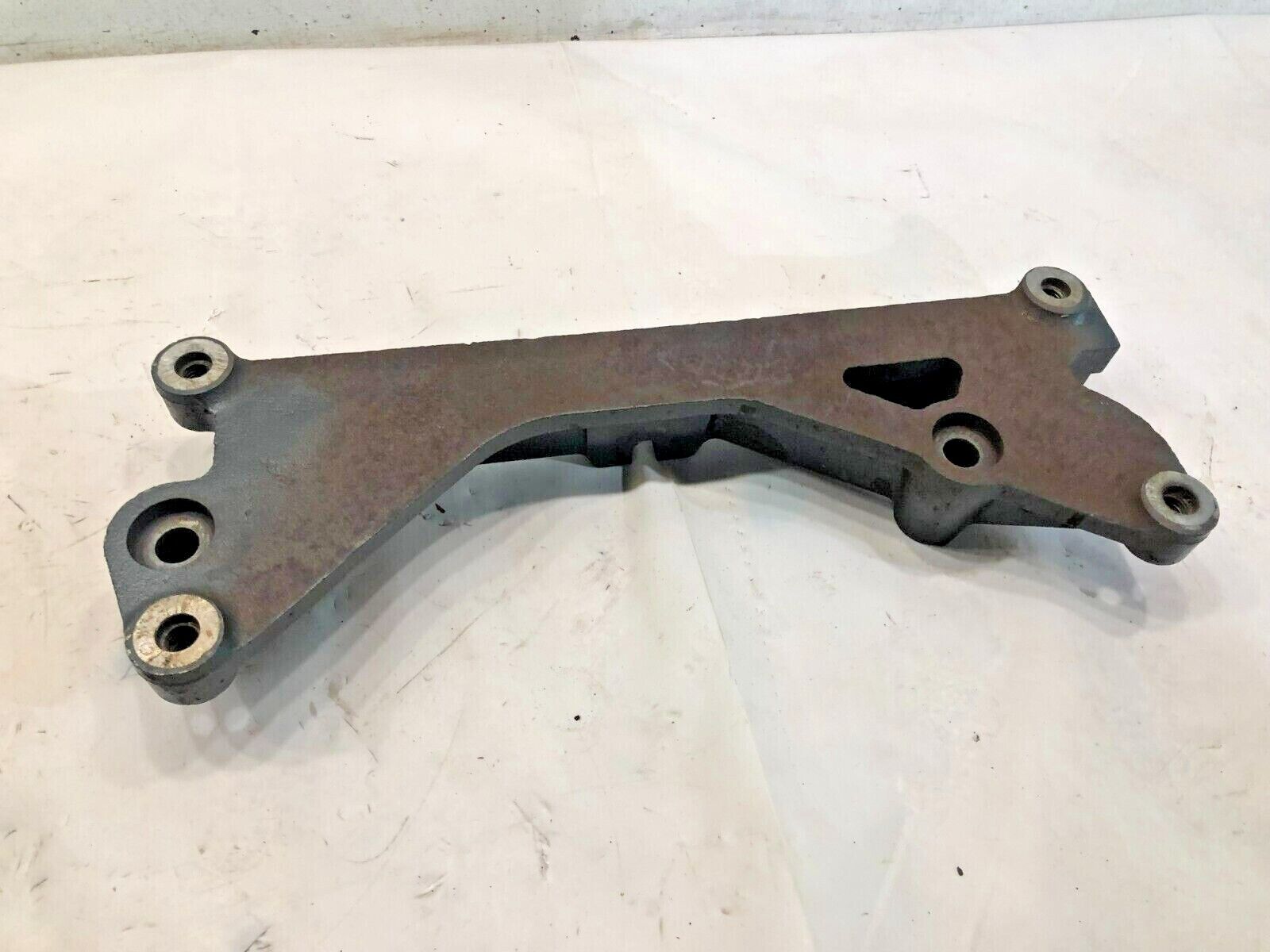 CUMMINS M11 DIESEL ENGINE ELECTRONIC COMPUTER MODULE SUPPORT BRACKET 3406811 OEM - 275$ Picture 1 of 6 Picture 2 of 6 Picture 3 of 6 Picture 4 of 6 Picture 5 of 6 Picture 6 of 6