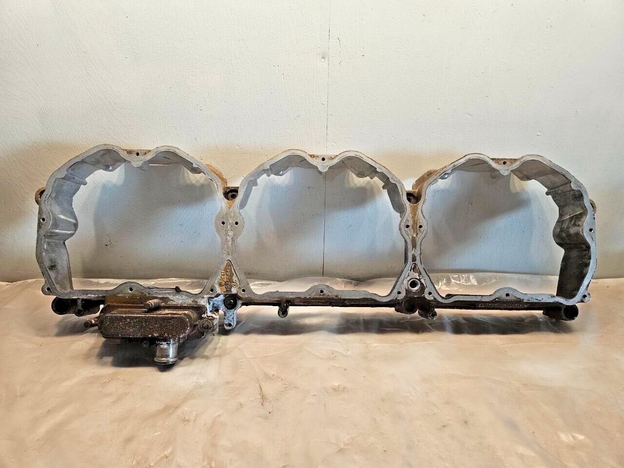 Cat C-12 Diesel Engine Rocker arm Housing 102-5842 OEM