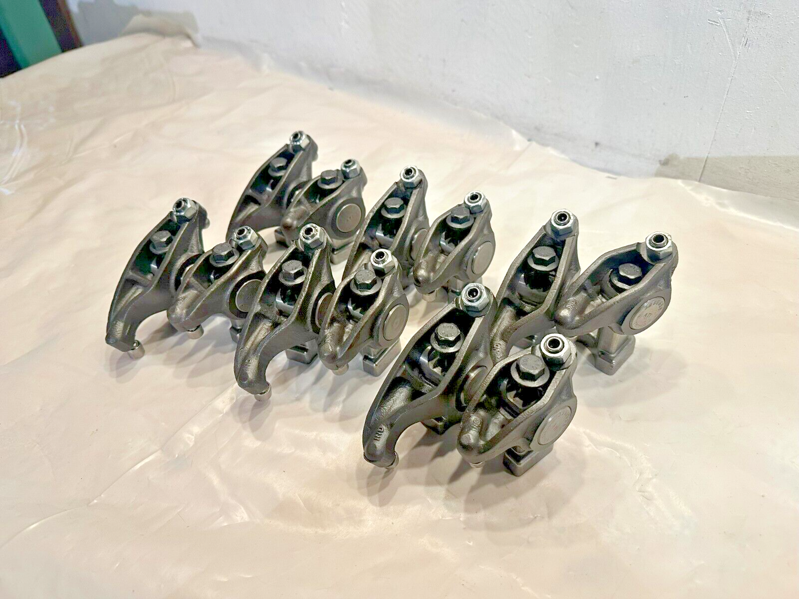 Cummins ISC/ISL 8.3 Rocker Arm Assembly 3966658 OEM