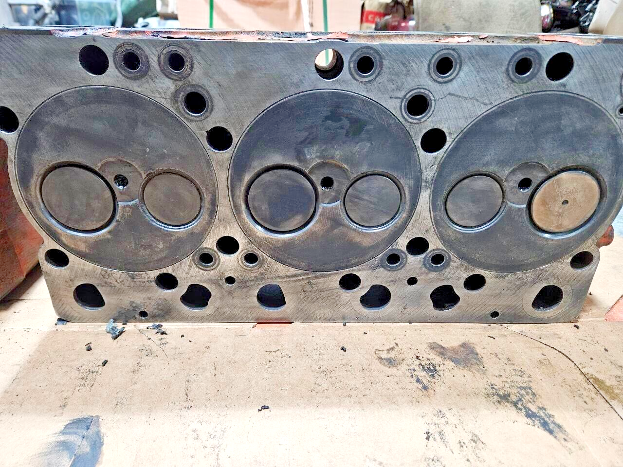 Scania DSC11 Diesel Engine Cylinder Head Assembly With Rocker Arms 1337361 OEM - 2565$ Picture 1 of 12 Picture 2 of 12 Picture 3 of 12 Picture 4 of 12 Picture 5 of 12 Picture 6 of 12 Picture 7 of 12 Picture 8 of 12 Picture 9 of 12 Picture 10 of 12 Picture 11 of 12 Picture 12 of 12