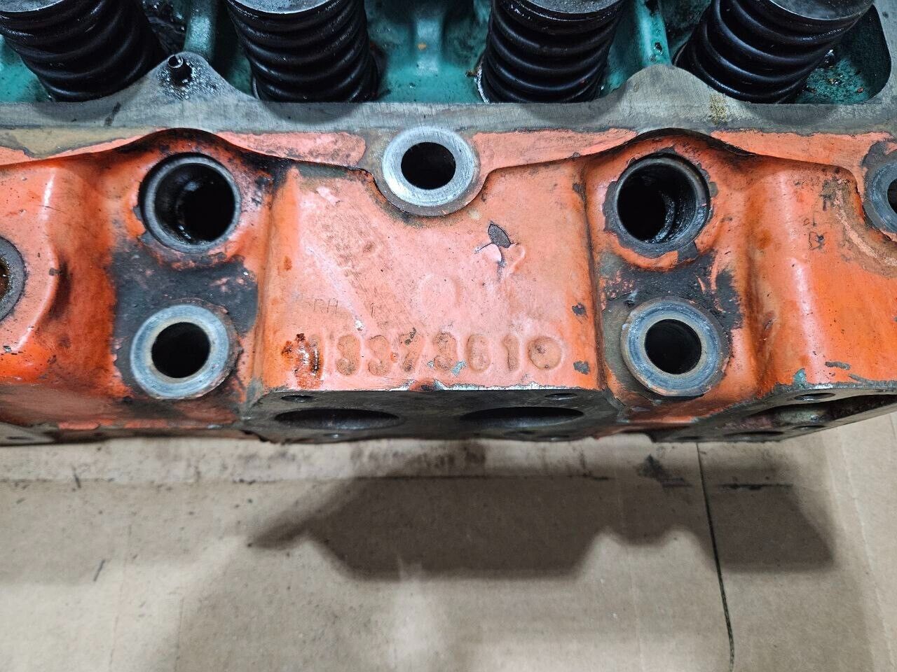 Scania DSC11 Diesel Engine Cylinder Head Assembly With Rocker Arms 1337361 OEM - 2565$ Picture 1 of 12 Picture 2 of 12 Picture 3 of 12 Picture 4 of 12 Picture 5 of 12