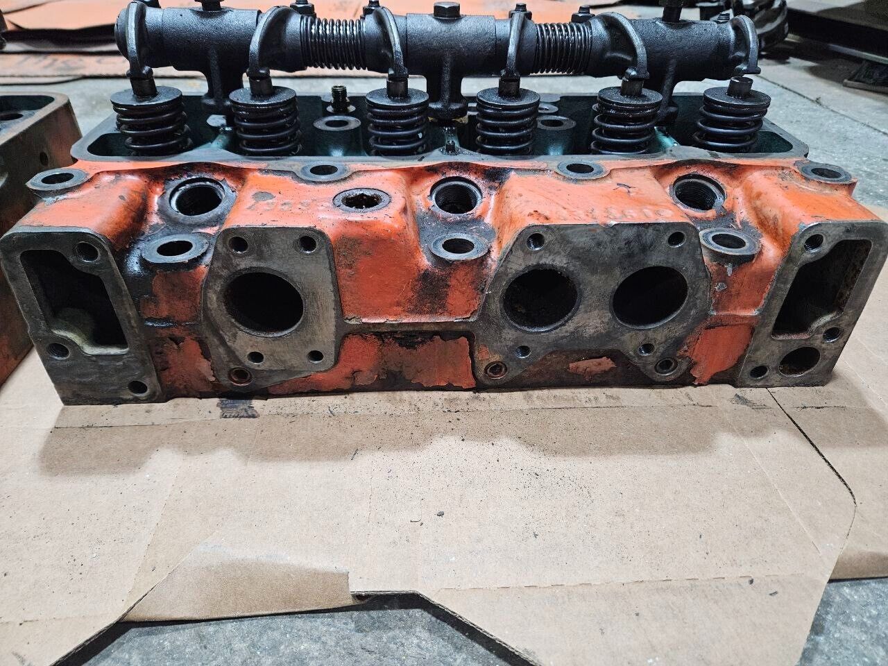 Scania DSC11 Diesel Engine Cylinder Head Assembly With Rocker Arms 1337361 OEM - 2565$ Picture 1 of 12 Picture 2 of 12 Picture 3 of 12 Picture 4 of 12 Picture 5 of 12 Picture 6 of 12 Picture 7 of 12