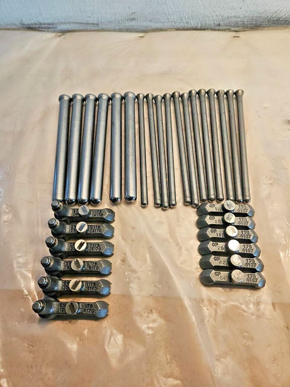 Set of 18 Caterpillar CAT C12 Diesel Engine Push Rods 341-8889 Valve Bridges OEM