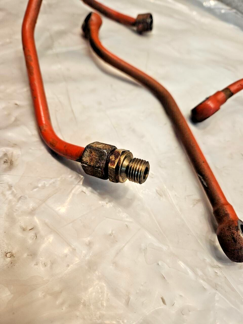 Set of 3 Scania DSC11 Diesel Engine Fuel Lines OEM - 81$ Picture 1 of 4 Picture 2 of 4