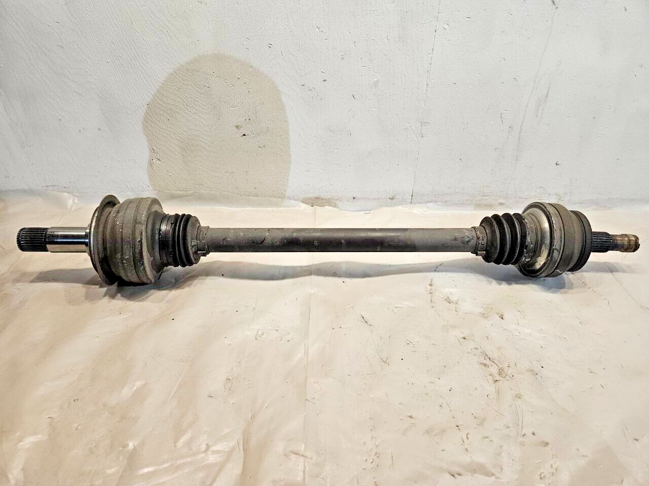 07-14 Mercedes W221 S550 CL550 Rear Left or Right Axle CV Half Shaft OEM