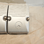 2003-2008 Mercedes Benz OM460LA Diesel Engine Valve Cover Assy A4600100030 OEM - 315$ Picture 1 of 3 Picture 2 of 3 Picture 3 of 3 Picture 1 of 3 Picture 2 of 3 Picture 3 of 3