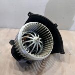 2008 Audi Q7 4.2 FSI Heater Blower Motor w/ Fan Cage OEM - 112.5$ Picture 1 of 4 Picture 2 of 4 Picture 3 of 4 Picture 4 of 4 Picture 1 of 4