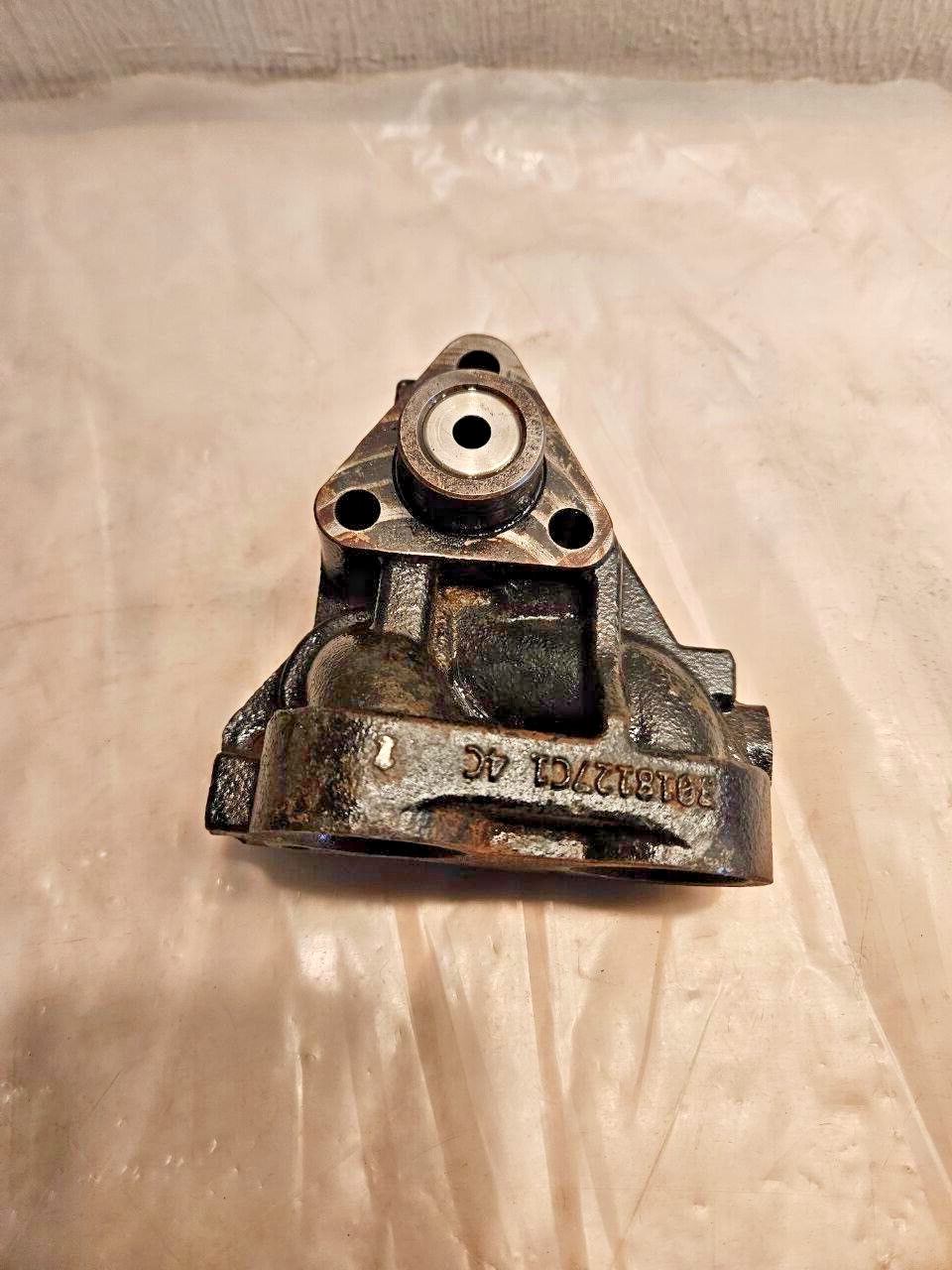 2013 INTERNATIONAL MAXXFORCE 13 Manifold Breather Assembly 3018127C1 OEM