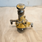 Cat 3406E Caterpillar Diesel Engine Fuel Filter Housing OEM -  Picture 1 of 4 Picture 2 of 4 Picture 3 of 4 Picture 4 of 4 Picture 1 of 4