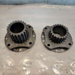 Detroit Diesel Engine 4-71 Fuel Pump Drive Adapter & Gears OEM -  Picture 1 of 4 Picture 2 of 4 Picture 3 of 4 Picture 4 of 4 Picture 1 of 4 Picture 2 of 4 Picture 3 of 4 Picture 4 of 4