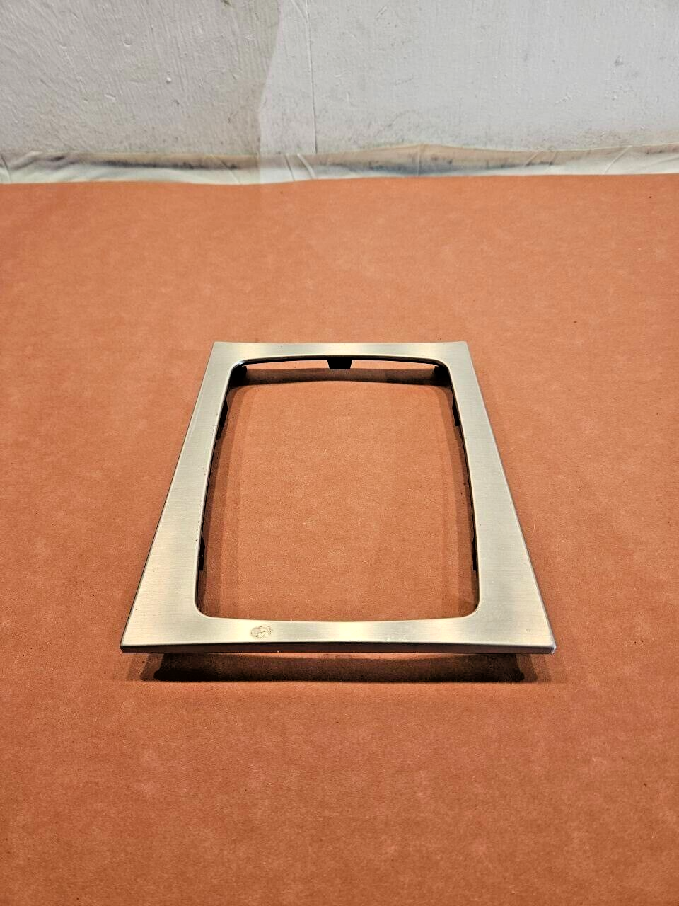 08-15 MERCEDES W204 C300 C250 CONSOLE SHIFTER TRIM COVER A2046807208 OEM