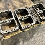 2001 Cummins N14 CELECT+ Complete Diesel Engine Rocker Housing 3335301 OEM - 540$ Picture 1 of 6 Picture 2 of 6 Picture 3 of 6 Picture 4 of 6 Picture 5 of 6 Picture 6 of 6 Picture 1 of 6