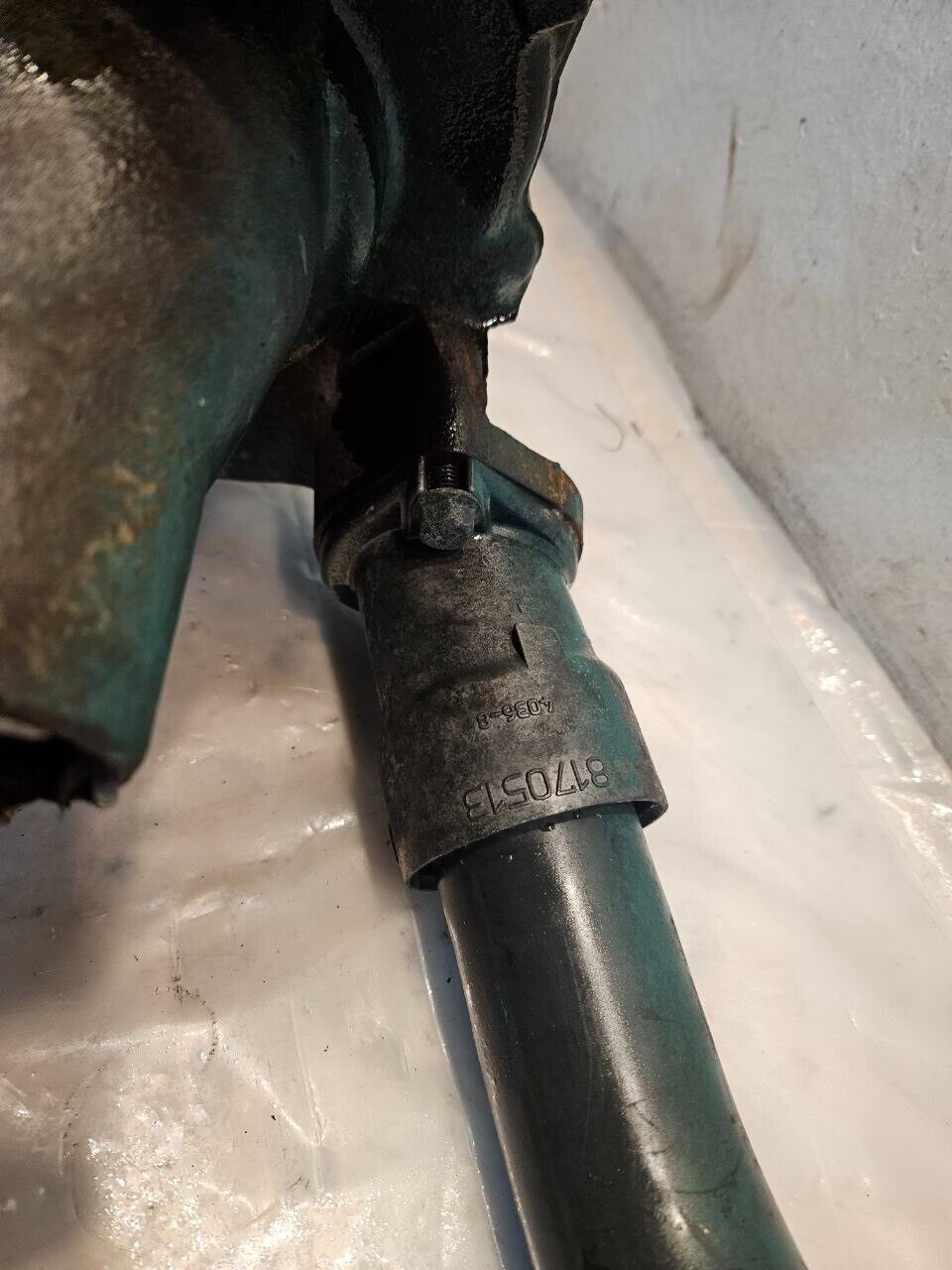 2006 VOLVO D12 DIESEL ENGINE WATER PUMP & HOUSING ASSEMBLY 20714198 OEM - 247.5$ Picture 1 of 8 Picture 2 of 8 Picture 3 of 8 Picture 4 of 8 Picture 5 of 8 Picture 6 of 8 Picture 7 of 8