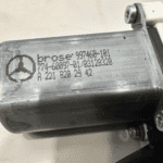 2007-13 Mercedes W221 S550 S63 Rear Driver Side Door Window Regulator Motor OEM - 45$ Picture 1 of 4 Picture 2 of 4 Picture 3 of 4 Picture 4 of 4 Picture 1 of 4 Picture 2 of 4