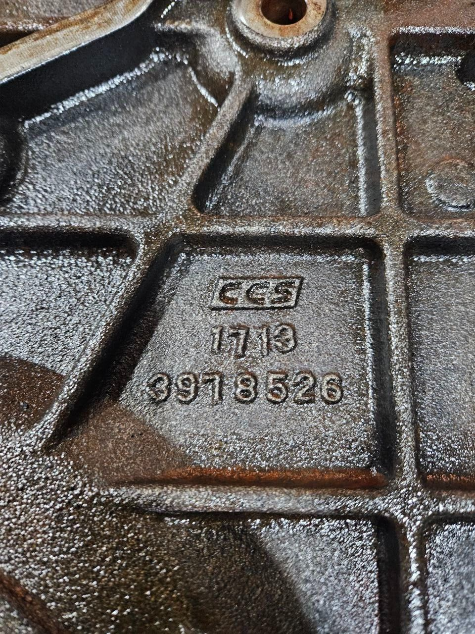 2015 Cummins QSB ISB 6.7l Industrial Diesel Engine Flywheel Housing 5264555 OEM - 630$ Picture 1 of 7 Picture 2 of 7 Picture 3 of 7 Picture 4 of 7 Picture 5 of 7 Picture 6 of 7