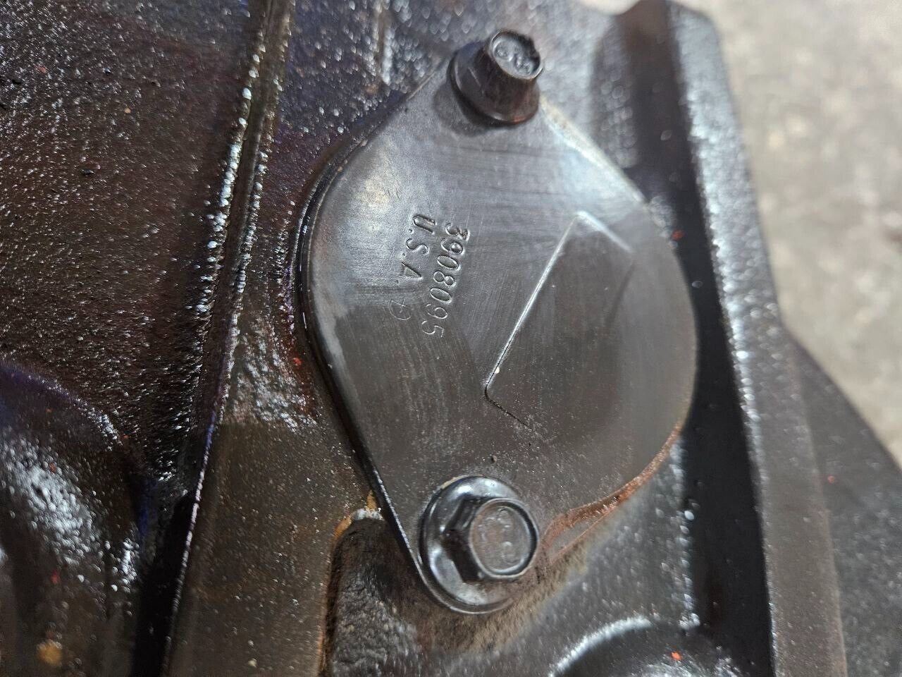 2015 Cummins QSB ISB 6.7l Industrial Diesel Engine Flywheel Housing 5264555 OEM - 630$ Picture 1 of 7 Picture 2 of 7 Picture 3 of 7 Picture 4 of 7 Picture 5 of 7 Picture 6 of 7 Picture 7 of 7