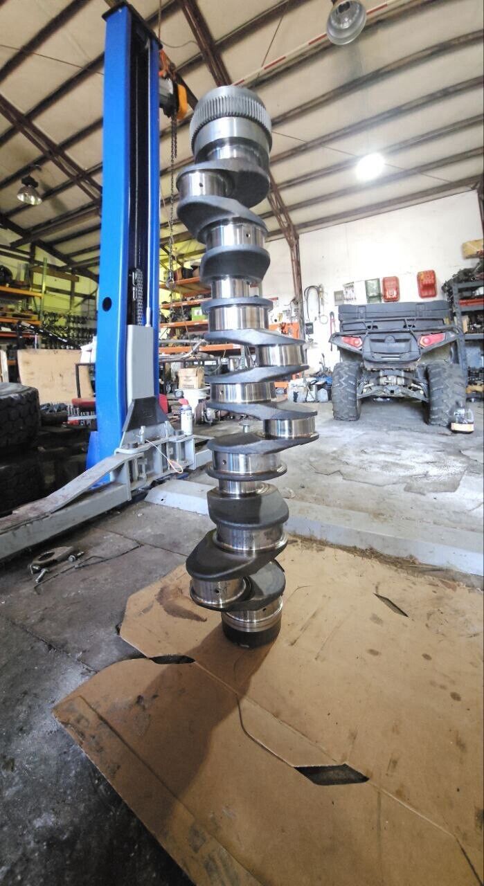 2015 EPA13 Paccar MX13 Diesel Engine Crankshaft 1939850 OEM