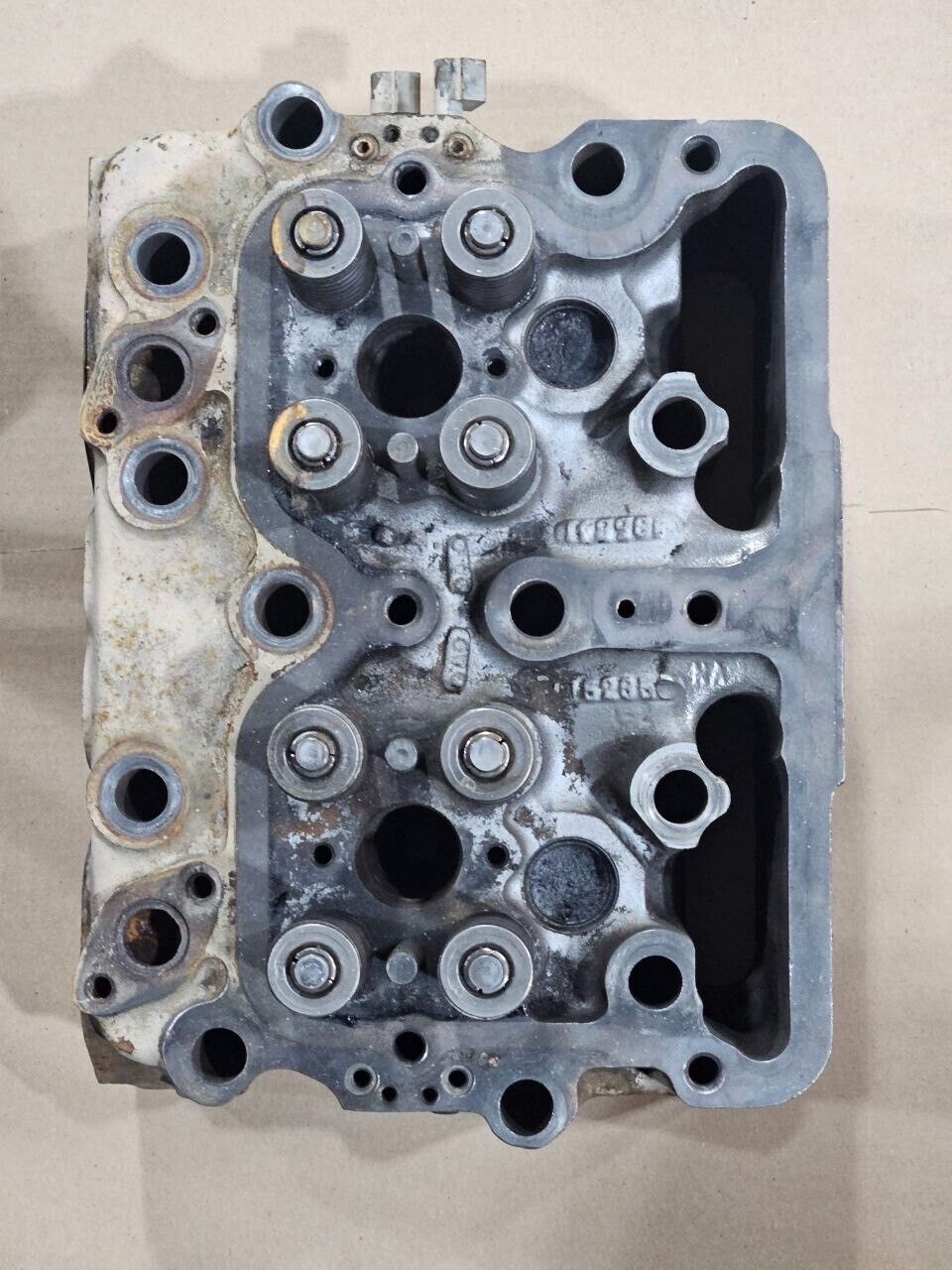For parts Cummins NTA855 Diesel Engine Cylinder Head 30077718 OEM