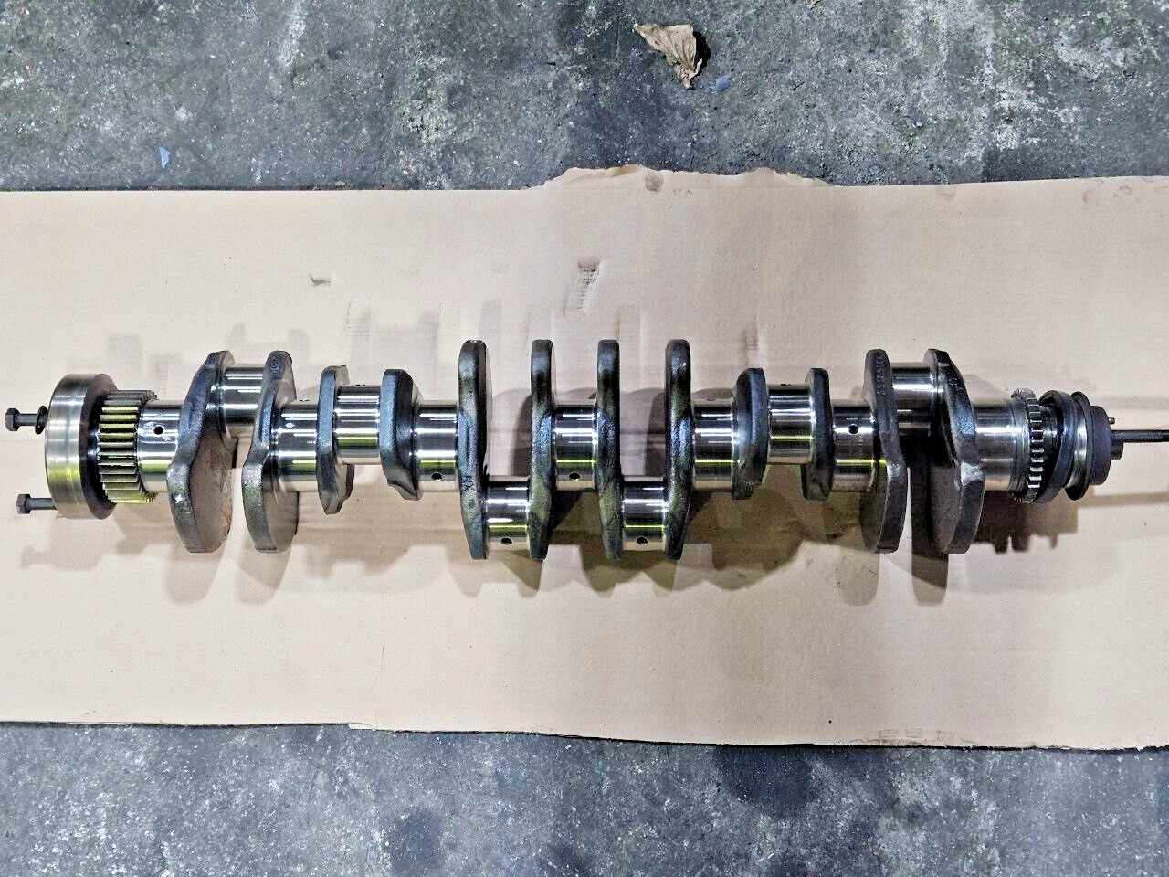 Needs Polishing Cummins ISB QSB 6.7L Diesel Engine Crankshaft 3968165 OEM
