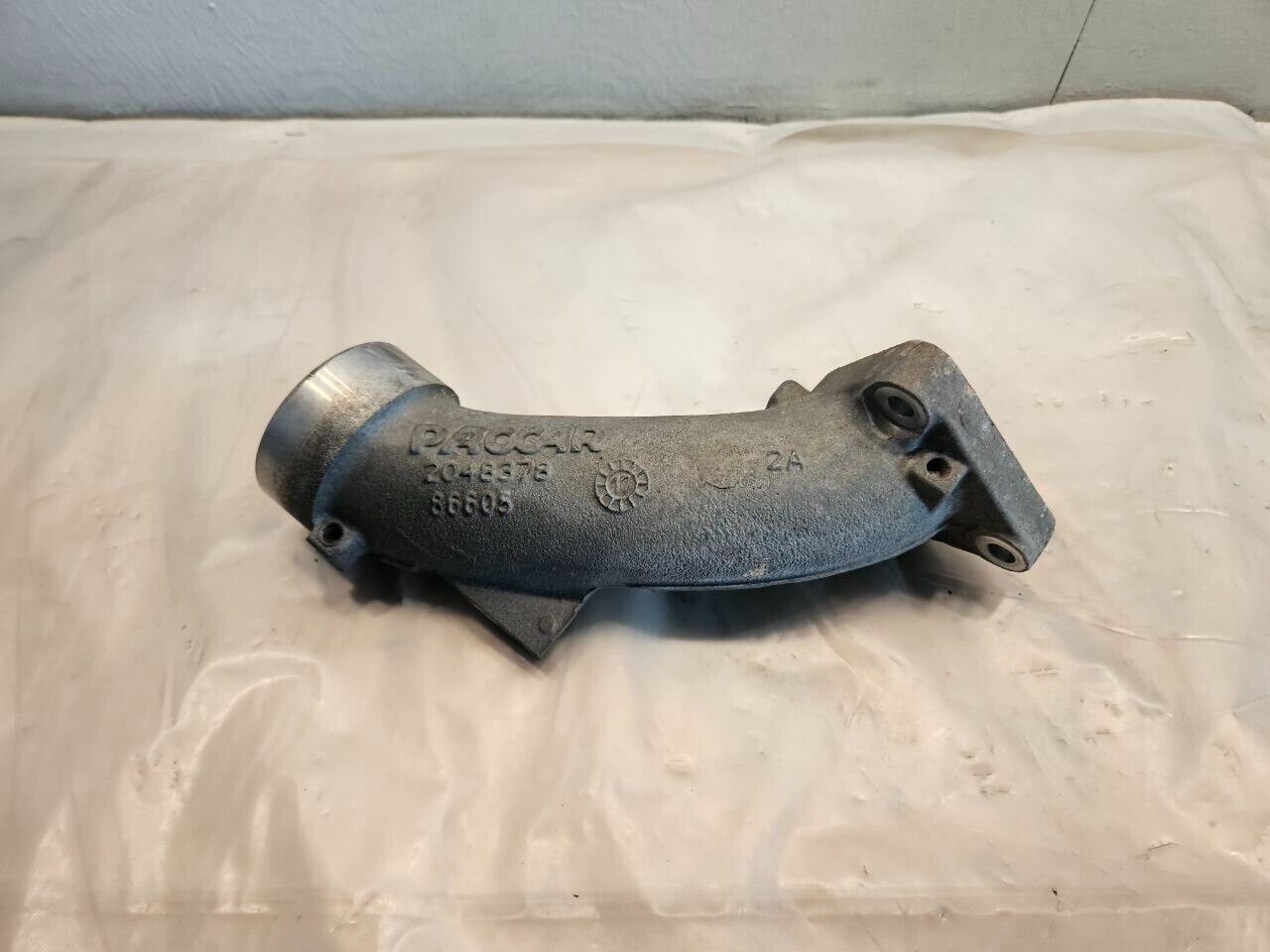 PACCAR MX13 KENWORTH Diesel Engine Coolant Pipe 2048378 OEM