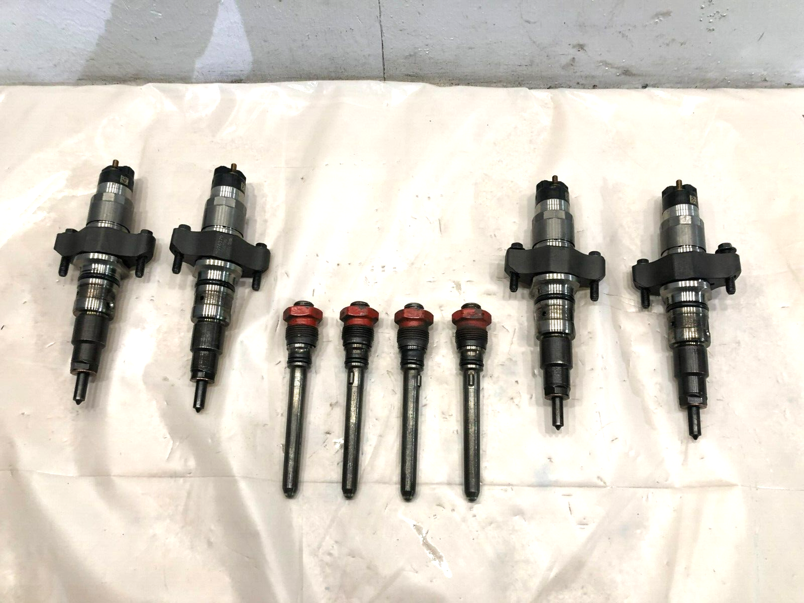 Set of 4 Cummins ISB QSB 4.5 Diesel Fuel Injectors 0445120231 3976372 OEM