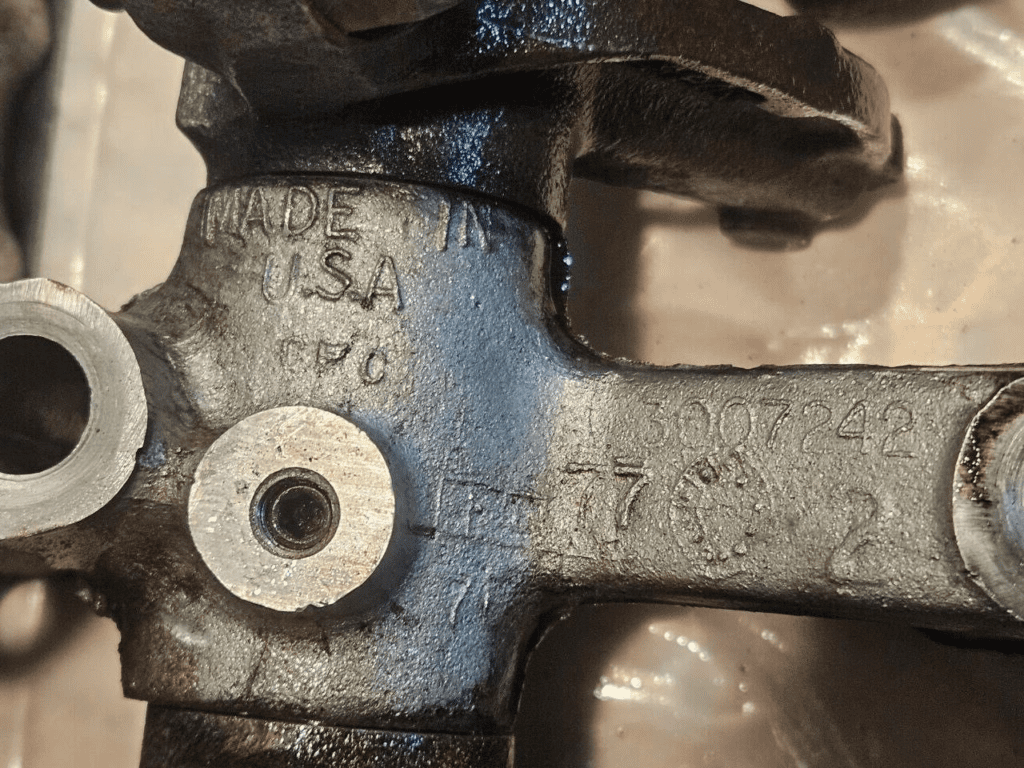 1978 Cummins NTA855 360HP Diesel Engine Rocker Assembly 3007242 OEM ...