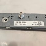 2008 AUDI Q7 REAR LEFT RADIO AMPLIFIER ANTENNA BOOSTER 4L0 035 225J OEM - 54$ Picture 1 of 3 Picture 2 of 3 Picture 3 of 3 Picture 1 of 3 Picture 2 of 3