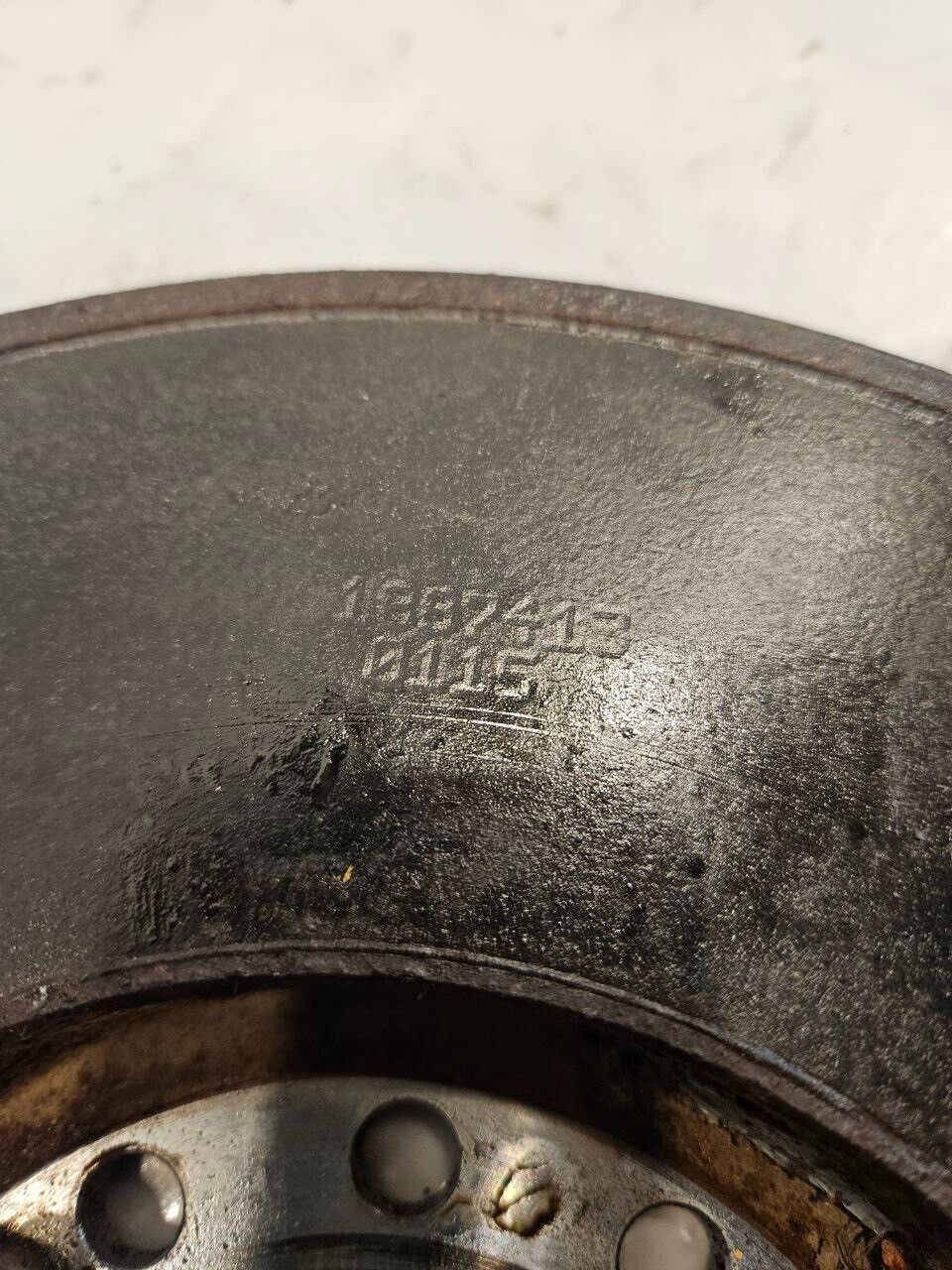 2015 Paccar MX13 diesel engine vibration damper harmonic Balancer 1887413 OEM - 216$ Picture 1 of 3 Picture 2 of 3 Picture 3 of 3