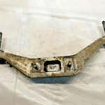 99-02 CHEVROLET SILVERADO FRONT DIFFERENTIAL CARRIER MOUNT BRACKET 15999802 OEM - 103.5$ Picture 1 of 3 Picture 2 of 3 Picture 3 of 3 Picture 1 of 3 Picture 2 of 3 Picture 3 of 3