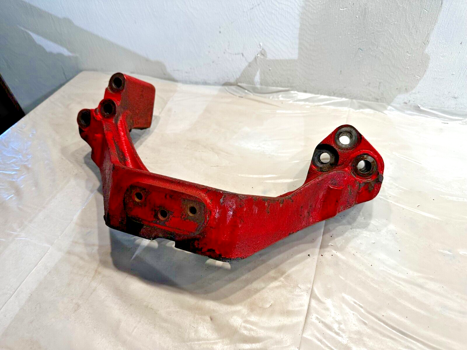 Cummins ISX15 Diesel Engine FRONT ENGINE SUPPORT MOUNT 3103631 OEM