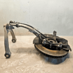 2007-2010 AUDI Q7 4L FRONT LEFT UPPER CONTROL ARM SPINDLE ROTOR ASSEMBLY OEM - 325$ Picture 1 of 8 Picture 2 of 8 Picture 3 of 8 Picture 4 of 8 Picture 5 of 8 Picture 6 of 8 Picture 7 of 8 Picture 8 of 8 Picture 1 of 8