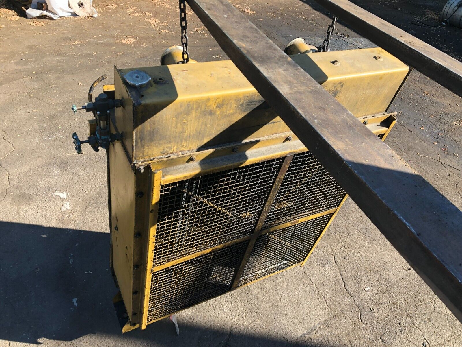 CATERPILLAR CAT 3508 DIESEL ENGINE COMPLETE RADIATOR ASSEMBLY 7W7668 OEM - 5206.5$ Picture 1 of 7 Picture 2 of 7 Picture 3 of 7 Picture 4 of 7 Picture 5 of 7 Picture 6 of 7 Picture 7 of 7