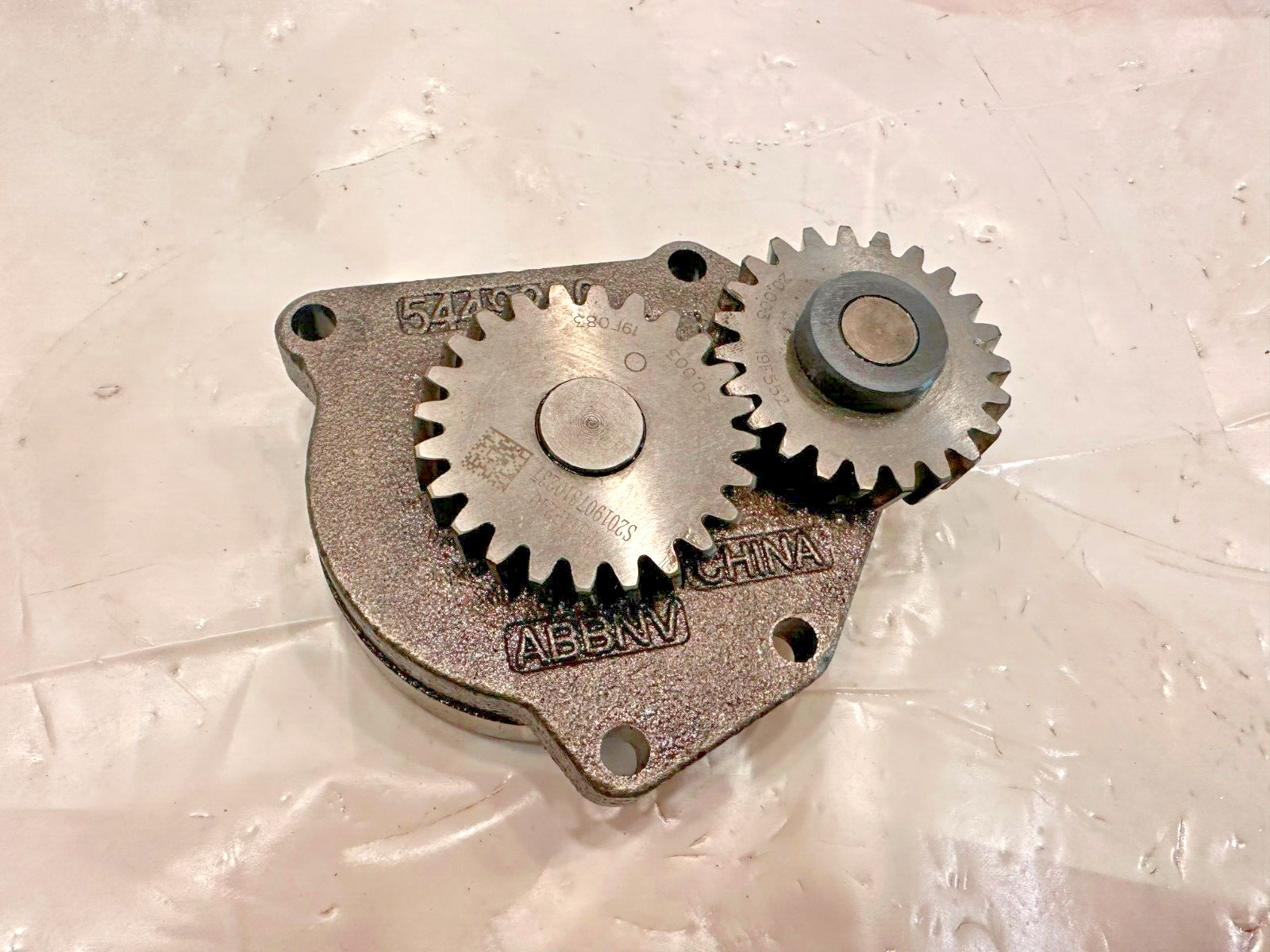 Cummins ISL ISC ISG QSL 8.9 Diesel Engine Lubricating Oil Pump 5449240 OEM