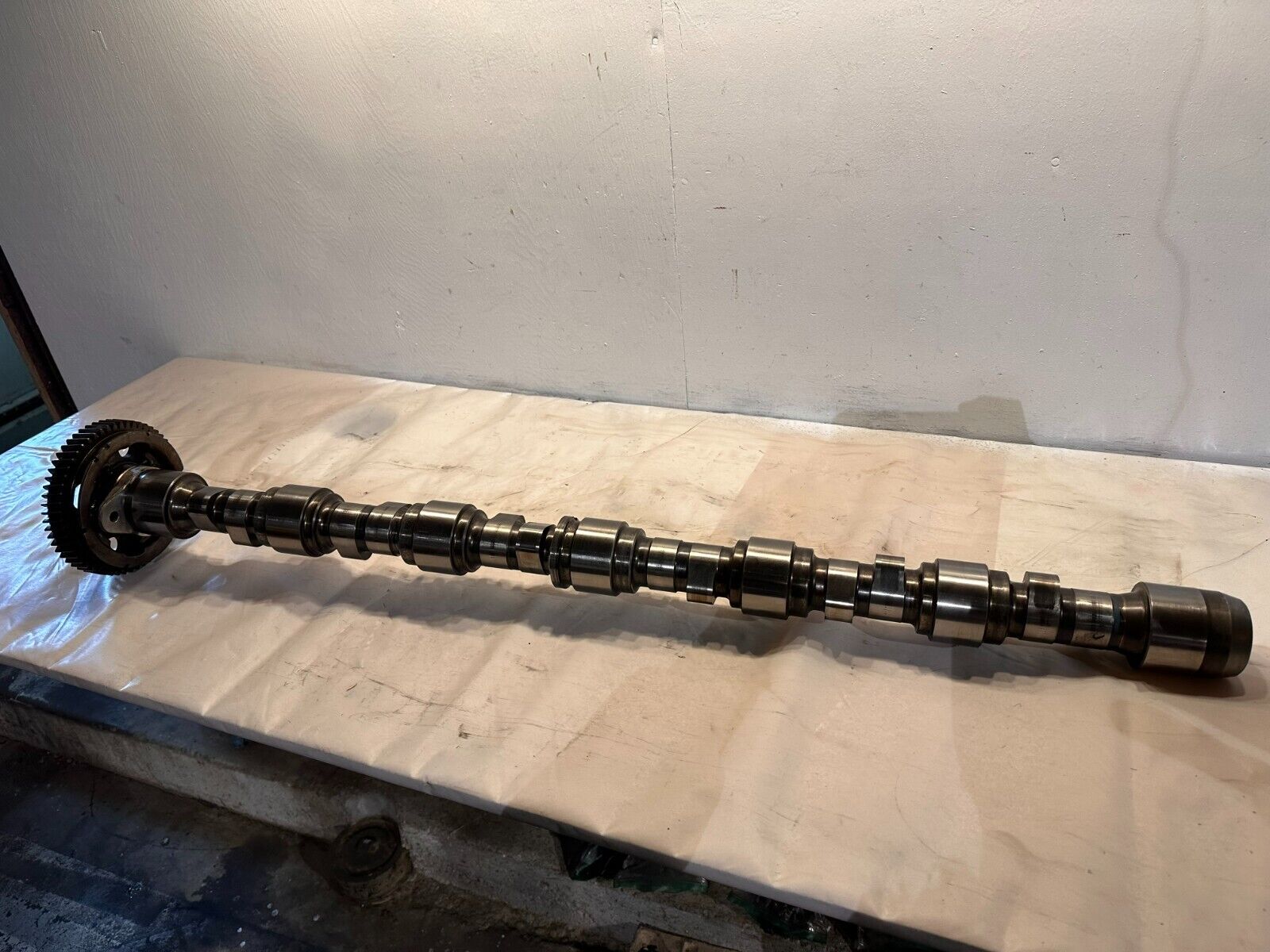 GENUINE Cummins ISX12 11.9L IESEL ENGINE CAMSHAFT WITH GEAR 4331284 OEM 4313701