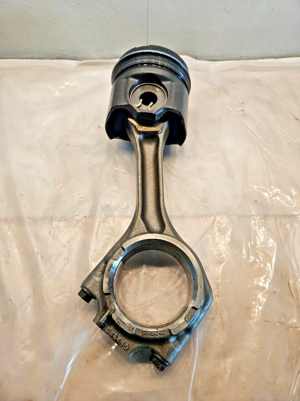 Paccar MX-13 EPA13 Diesel Engine Connecting Rod/Piston 1946419 OEM