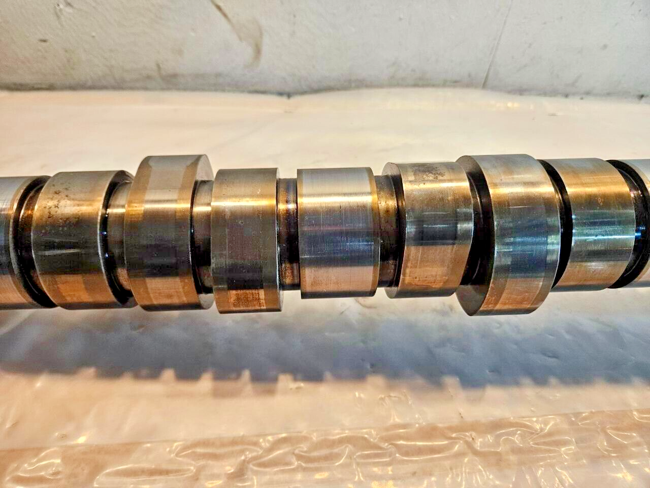 Parts VOLVO D12 Diesel Engine camshaft 8187476 w/ gear and balancer 3155166 OEM - 650$ Picture 1 of 10 Picture 2 of 10 Picture 3 of 10 Picture 4 of 10 Picture 5 of 10