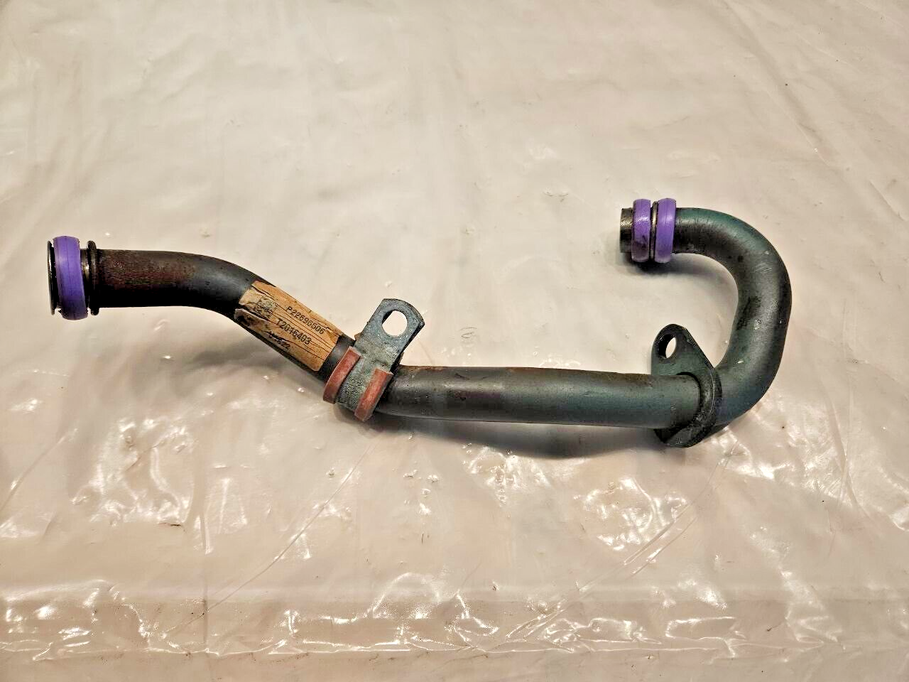 2017 VOLVO VNL D13 12.8L Diesel Engine OIL CIRCULATION PIPE HOSE 22696506 OEM