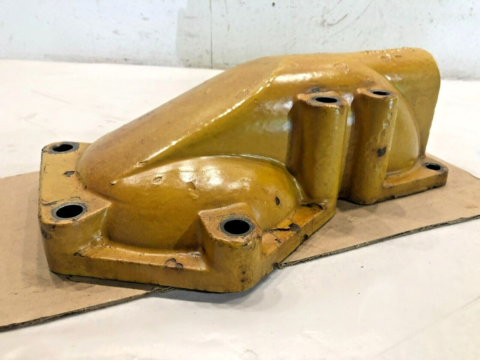 CAT 3406B Caterpillar Diesel Engine Oil Cooler Upper Bonnet 7N8203 OEM - 215$ Picture 1 of 6 Picture 2 of 6