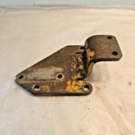 CAT 3406E Diesel Engine Fuel Filter Base Bracket OEM 100-9321 - 81$ Picture 1 of 4 Picture 2 of 4 Picture 3 of 4 Picture 4 of 4 Picture 1 of 4