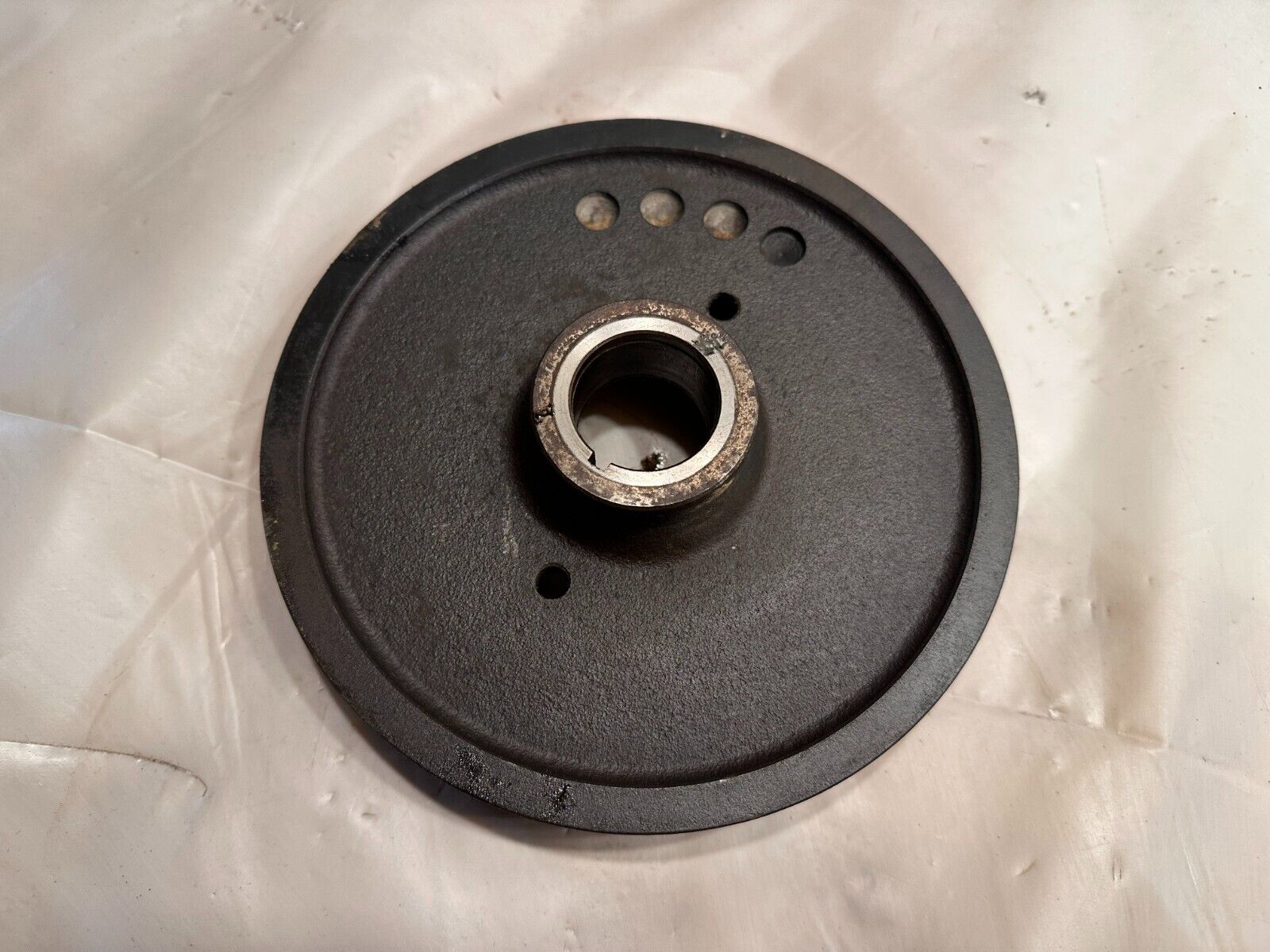 Cummins ISM11 Diesel Engine Accessory Drive Pulley 4082570R OEM - 126$ Picture 1 of 4 Picture 2 of 4 Picture 3 of 4
