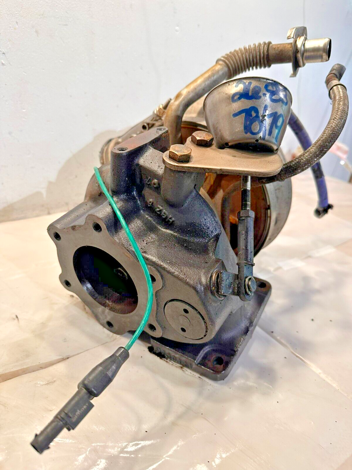 FOR PARTS DETROIT DIESEL DD15 Borg Warner turbo RA4710967899 Turbocharger OEM - 400$ Picture 1 of 6 Picture 2 of 6 Picture 3 of 6 Picture 4 of 6 Picture 5 of 6 Picture 6 of 6