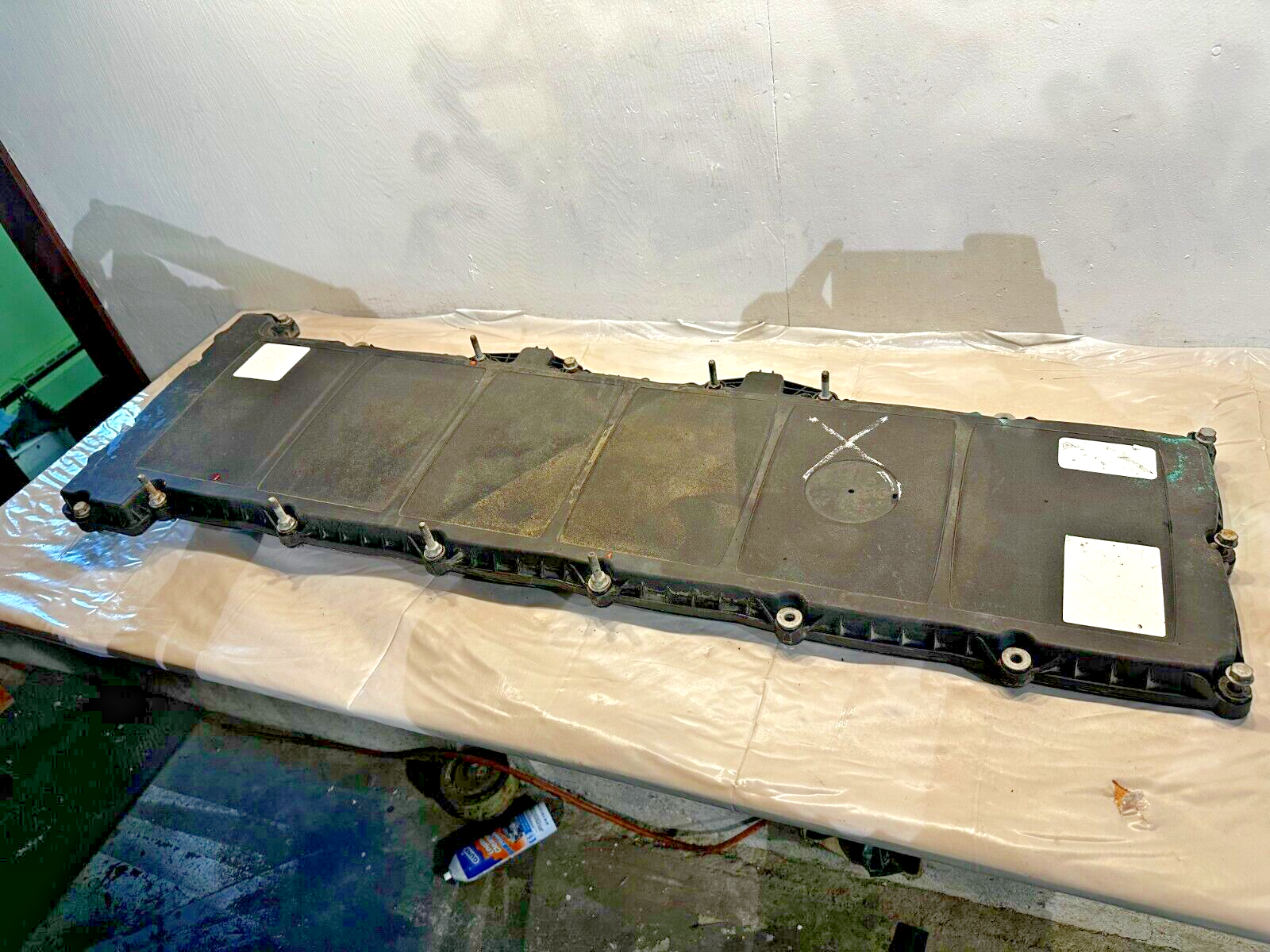 Genuine Detroit Diesel DD15 Engine Valve Cover A472010XX30 OEM