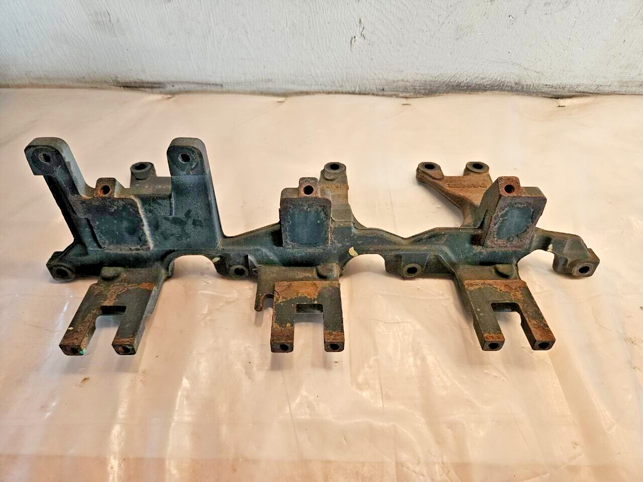 Paccar MX-13 Diesel Engine Bracket 1921726 OEM