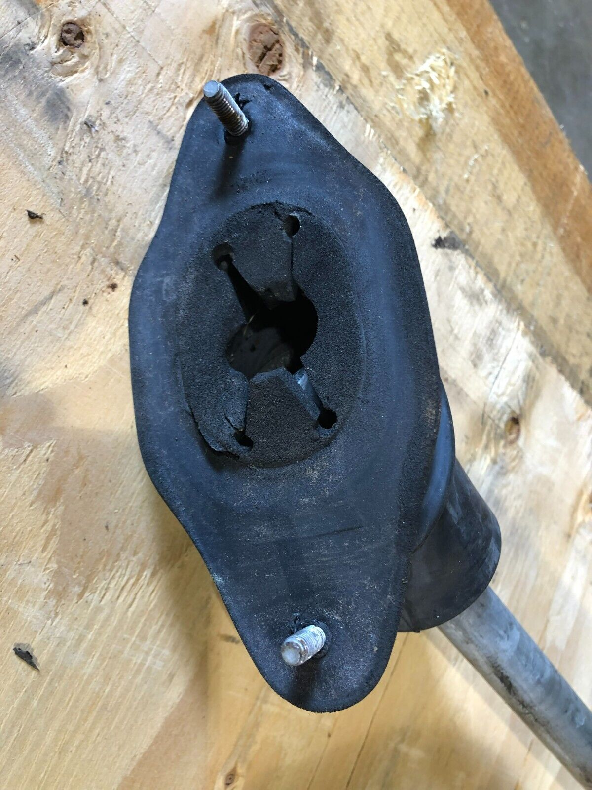 2007 MASERATI QUATTROPORTE M139 STEERING COLUMN W/ IGNITION SWITCH ZG512744 OEM - 135$ Picture 1 of 6 Picture 2 of 6 Picture 3 of 6 Picture 4 of 6 Picture 5 of 6 Picture 6 of 6