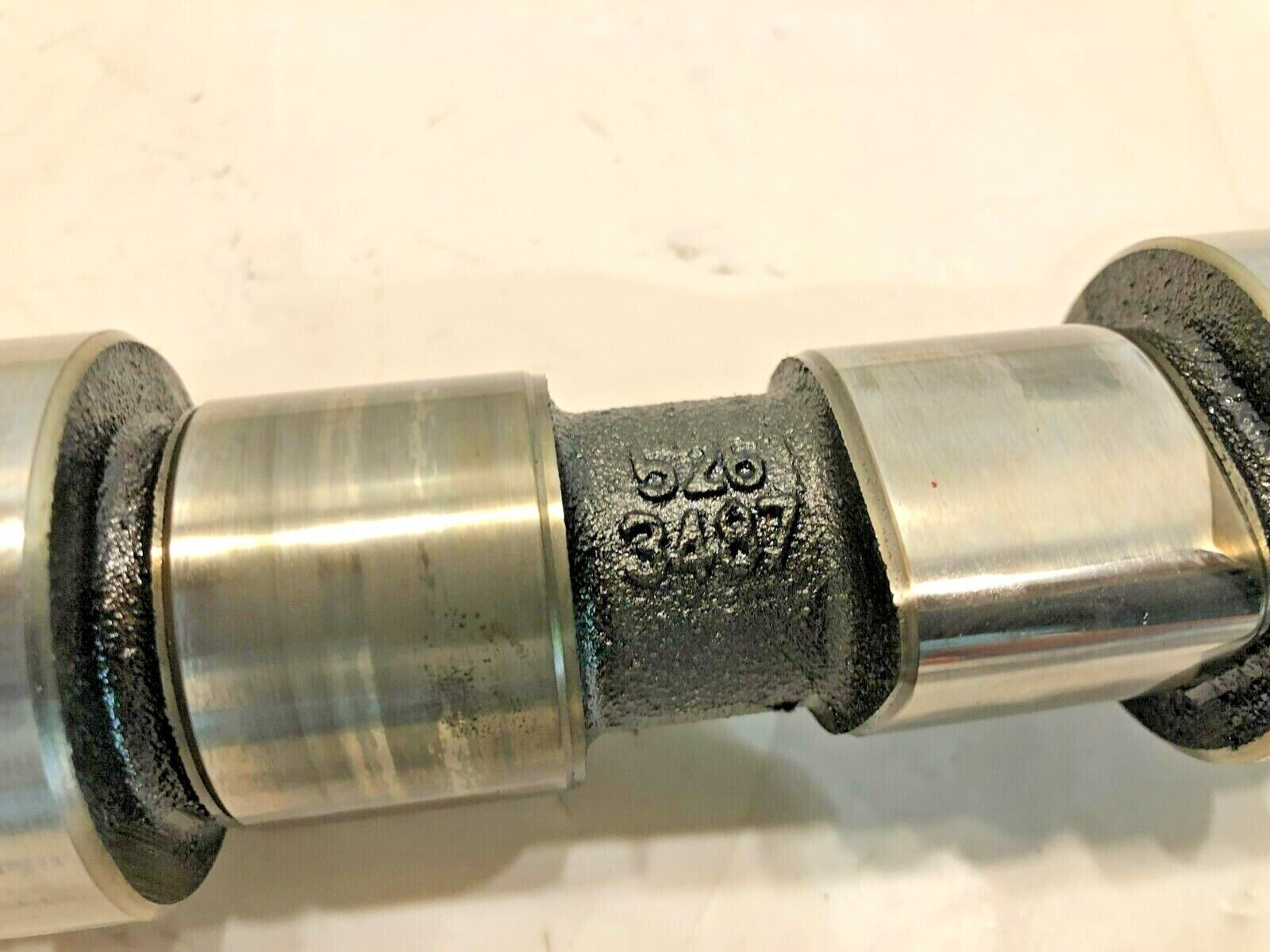 Genuine Cummins ISB 6.7 Diesel Engine Camshaft 5263487 OEM - 360$ Picture 1 of 6 Picture 2 of 6 Picture 3 of 6 Picture 4 of 6