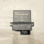 06-09 AUDI Q7 A8 Cruise Control Module Unit 4L0907468C OEM - 45$ Picture 1 of 4 Picture 2 of 4 Picture 3 of 4 Picture 4 of 4 Picture 1 of 4