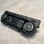2012 Volkswagen Tiguan climate temp A/C heat control  5K0907044FE OEM - 67.5$ Picture 1 of 4 Picture 2 of 4 Picture 3 of 4 Picture 4 of 4 Picture 1 of 4 Picture 2 of 4